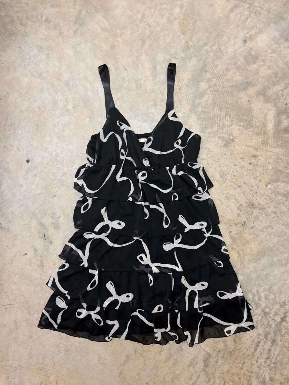 Old Navy Black and White Ruffle Tiered Midi Dress
